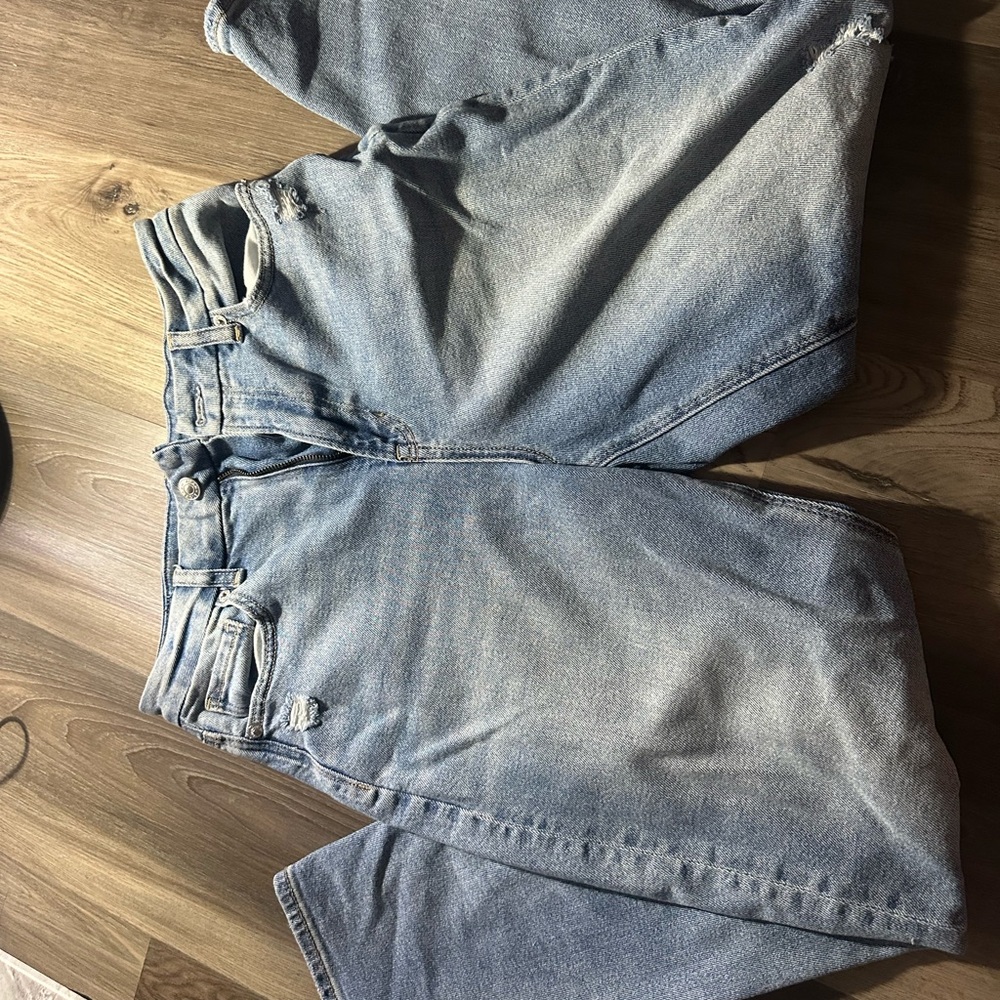 American Eagle Outfitters Light Blue Denim Jeans
